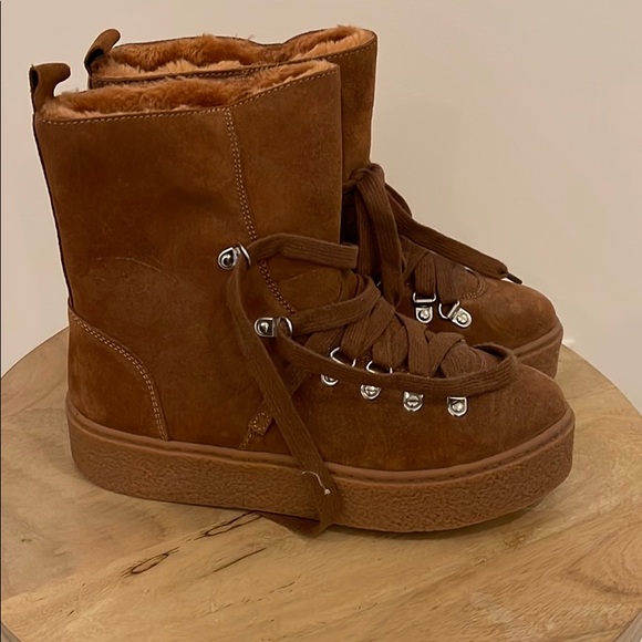 Brand New waterproof Fur J Slides boots Size 7 - Picture 3 of 5